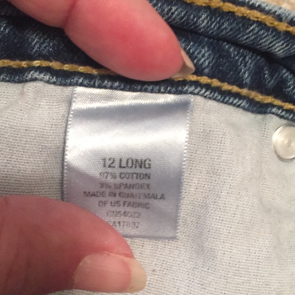 Women's Old Navy Jeans - Picture 4 of 5